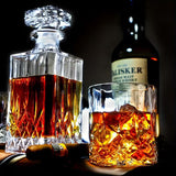 Conjunto de Garrafa e copos de Whiskey